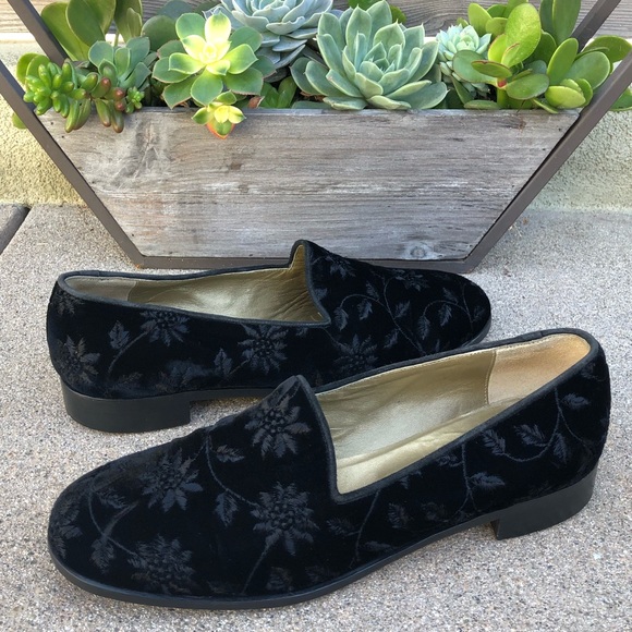 Yves Saint Laurent Shoes - YVES SAINT LAURENT YSL~Embroidered 🌸Loafers~6/6.5